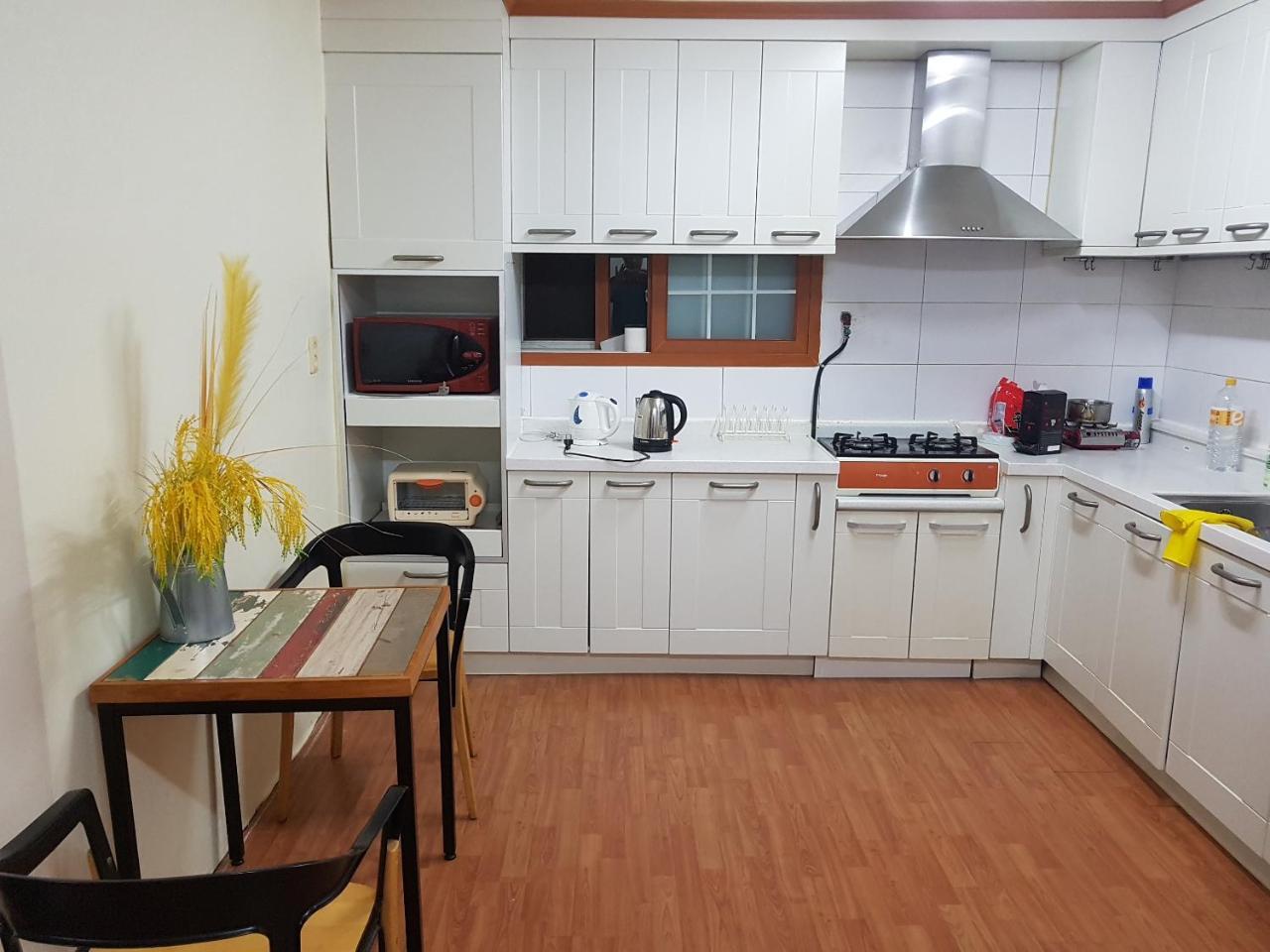 فندق Kona House انشيون المظهر الخارجي الصورة